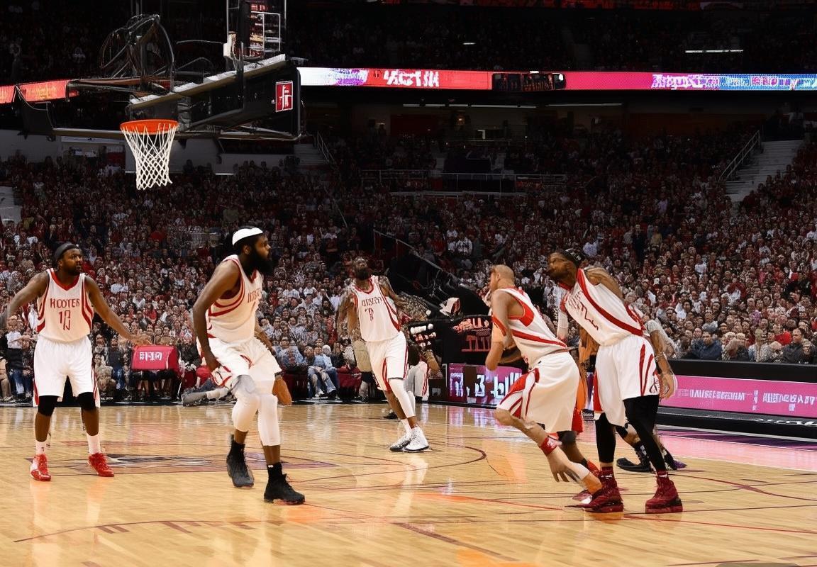 2018火箭VS热火：三分球与团队战术的经典对决解析(图2)